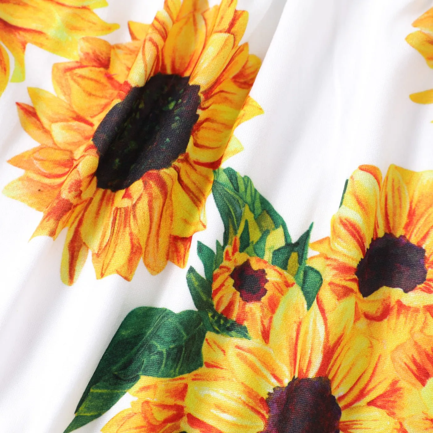 2pcs Baby Girl 100% Cotton Solid Belted Shorts and Allover Sunflower Print Ruffled Collar Tank Romper Set