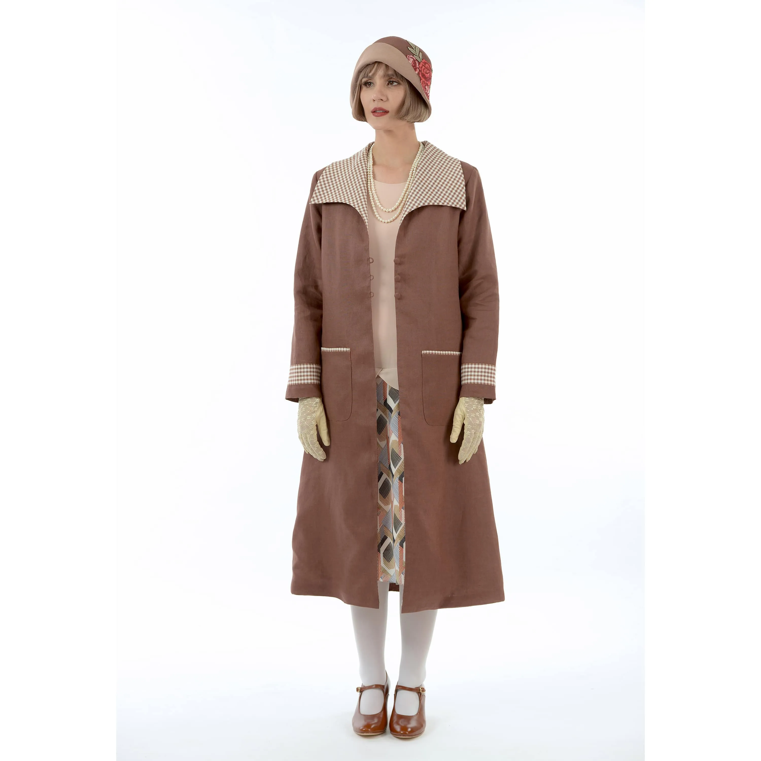 Dark brown linen 1920s coat with white/brown plaid collar