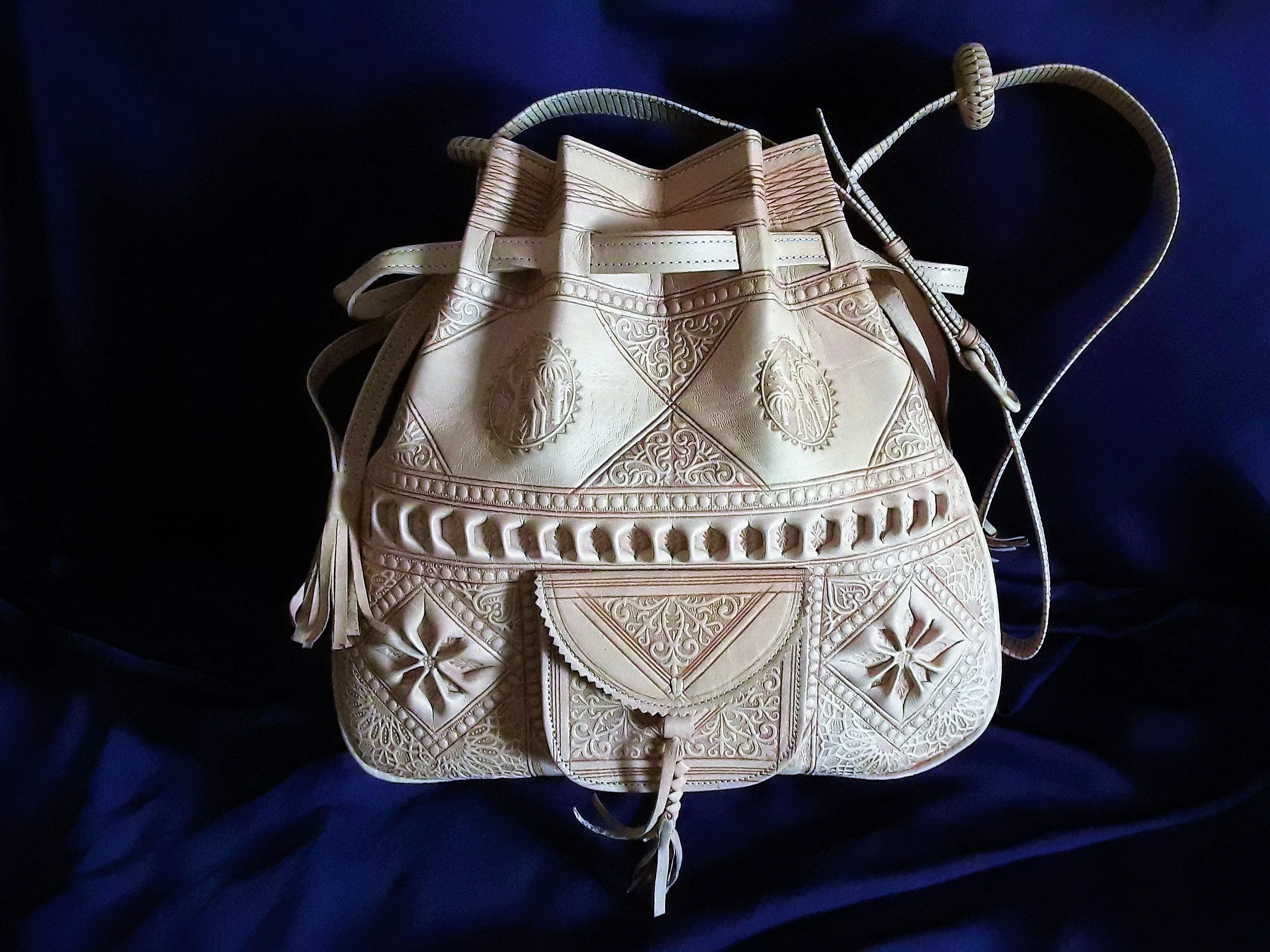 Heritage Tote - Natural - Camel