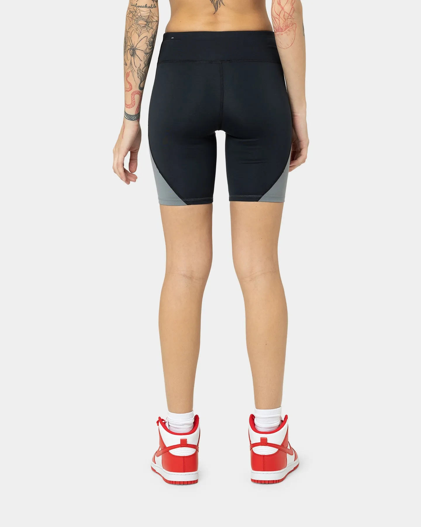 Jordan Women's Heritage Leg Shorts Black/Smoke Grey