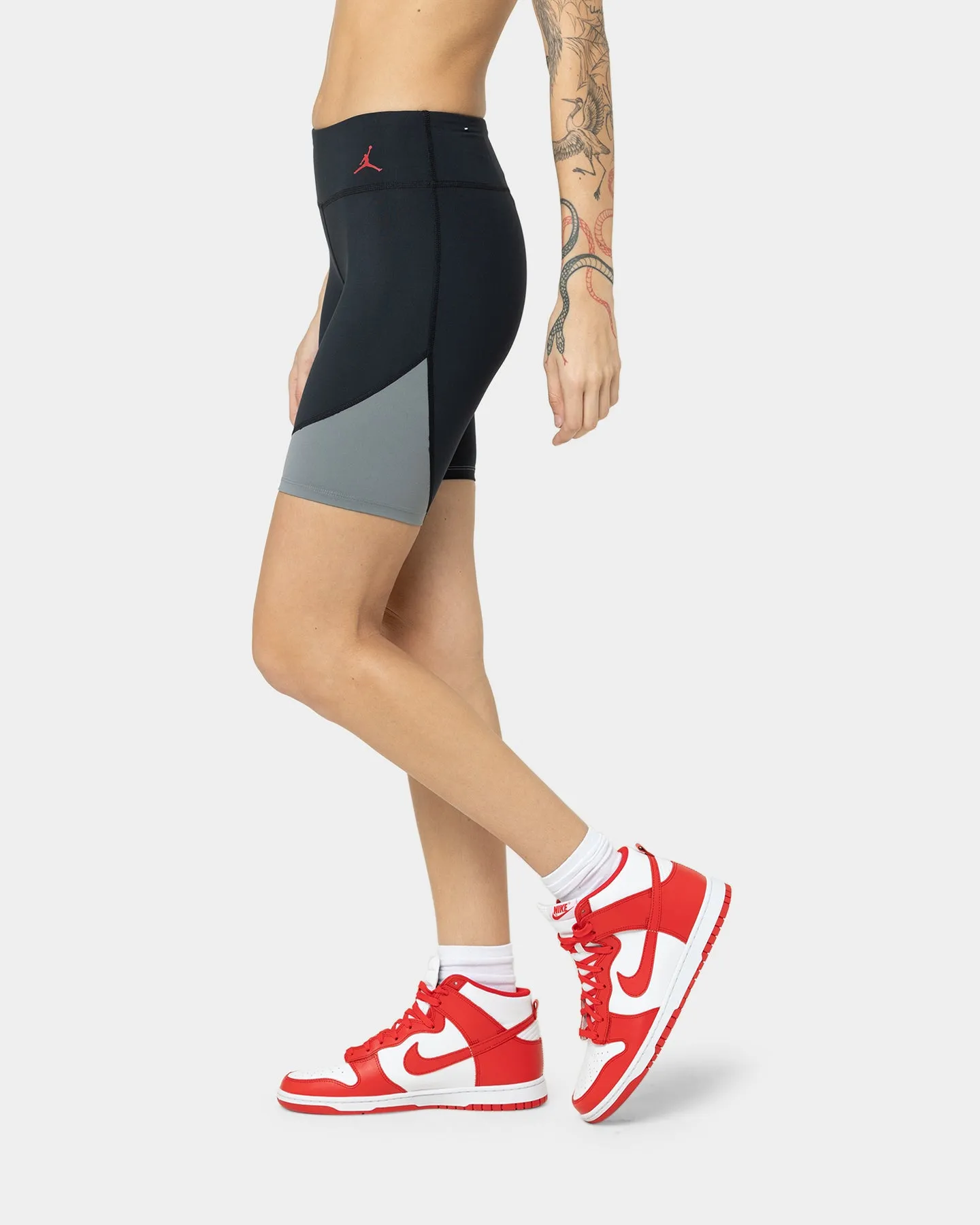 Jordan Women's Heritage Leg Shorts Black/Smoke Grey