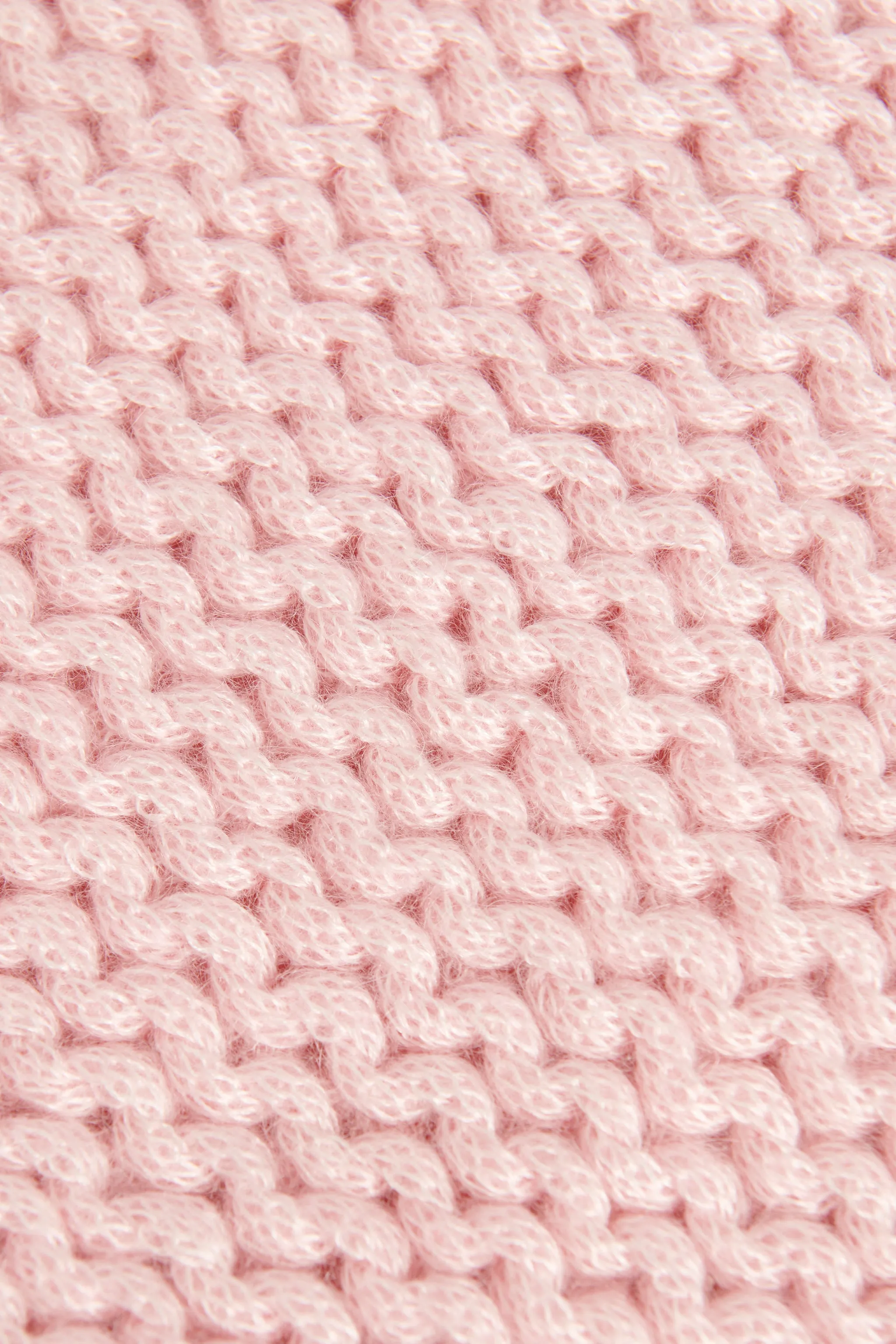 Pink Mohair Blend Preowned Hat and Scarf Set