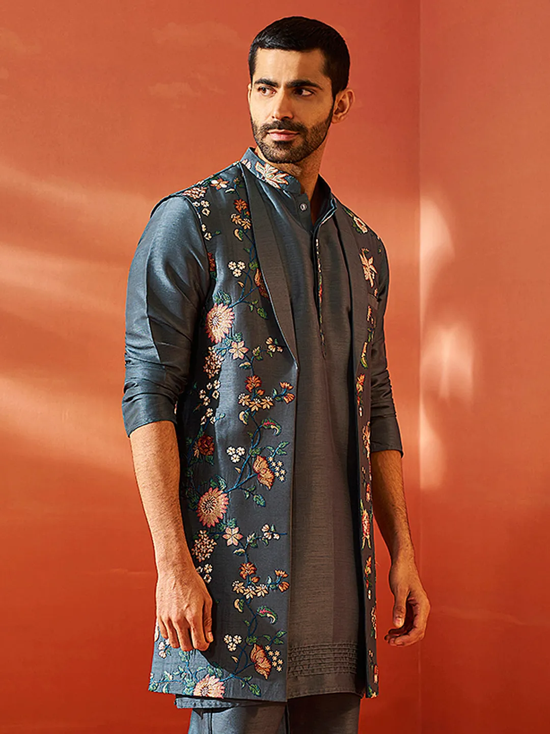 VASTRAMAY Men’s Grey Nehru Jacket